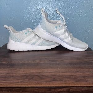Women's Adidas Shoes Size 10